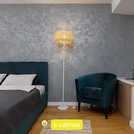 Romantic - Lesi Ukrainky Street