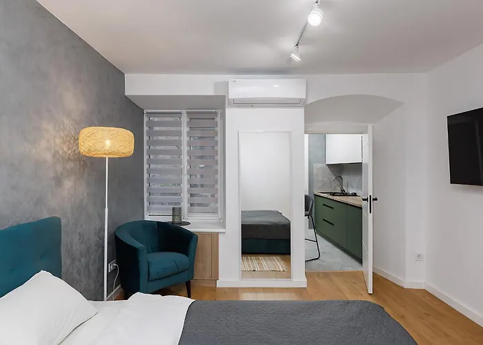 Romantic - Lesi Ukrainky Street Appartement Lviv