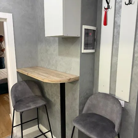 Appartement Romantic - Lesi Ukrainky Street *