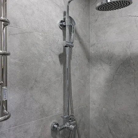 Romantic - Lesi Ukrainky Street