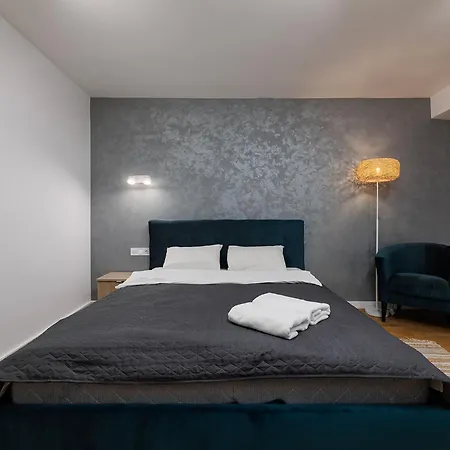 Appartement Romantic - Lesi Ukrainky Street *